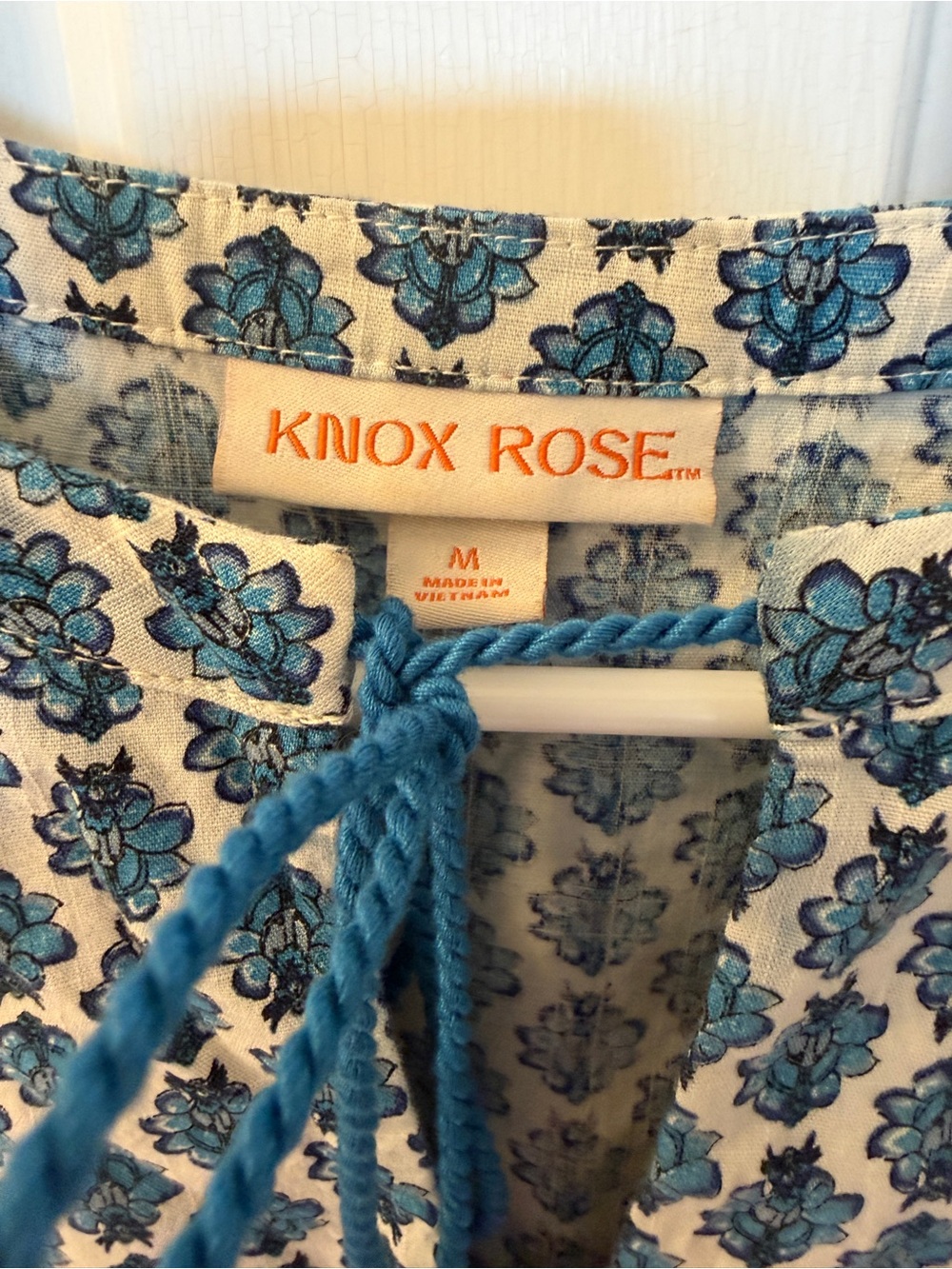 🩷 Knox Rose Blue/Cream Floral Mini Dress with Tassel Tie size M Great teachers! - Picture 4 of 7